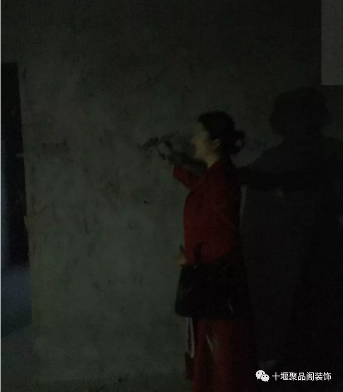 1521789363488668.png blob.png