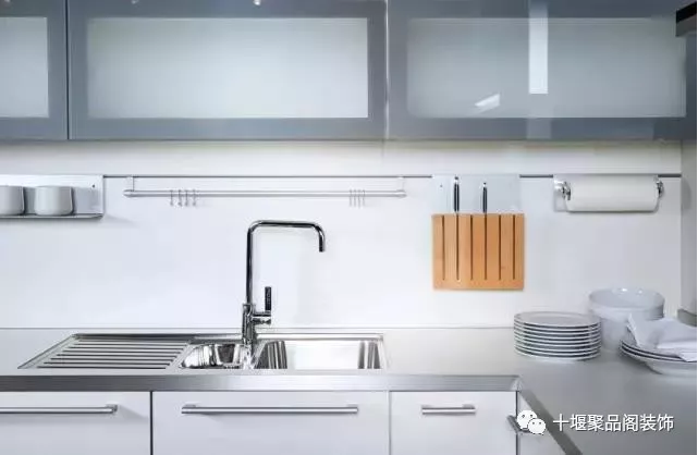 1535596512108130.png blob.png