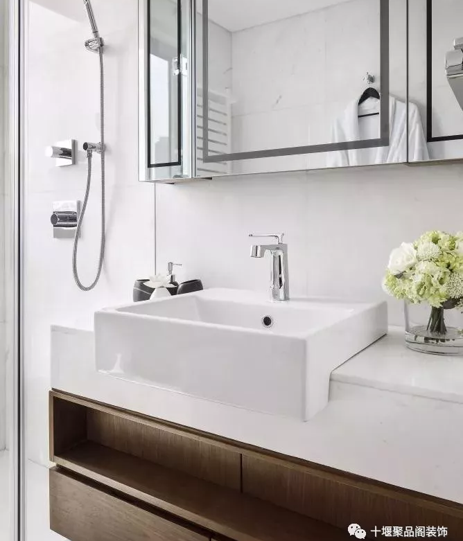 1522311006198032.png blob.png