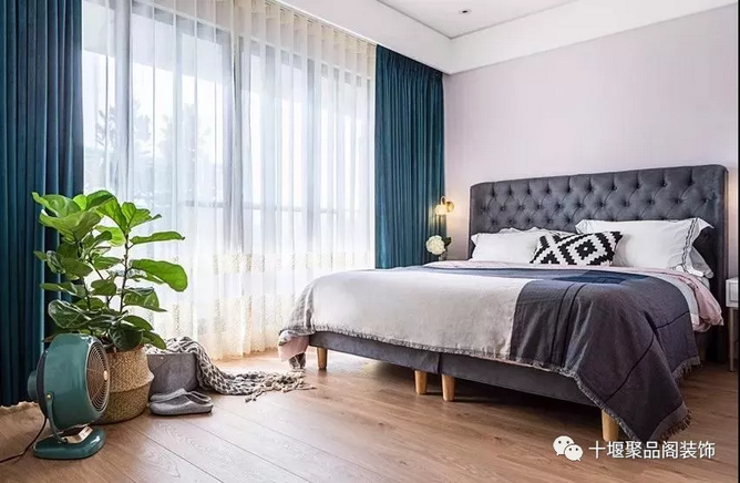 1522996351570128.png blob.png