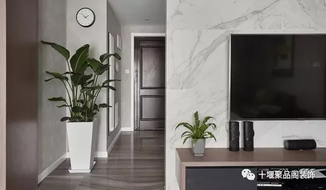 1523694967107377.png blob.png