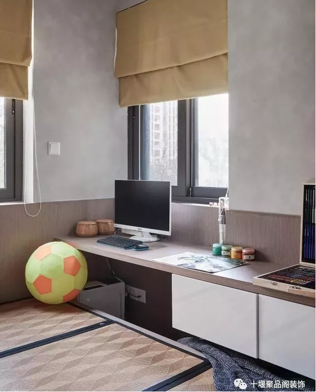 1523695254137310.png blob.png