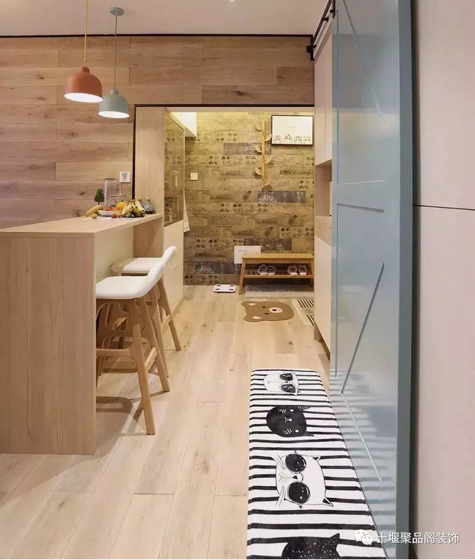 1525503890111120.png blob.png