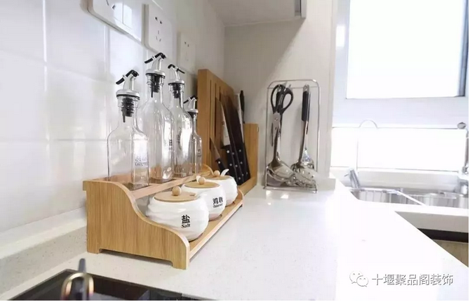 1525503964105152.png blob.png