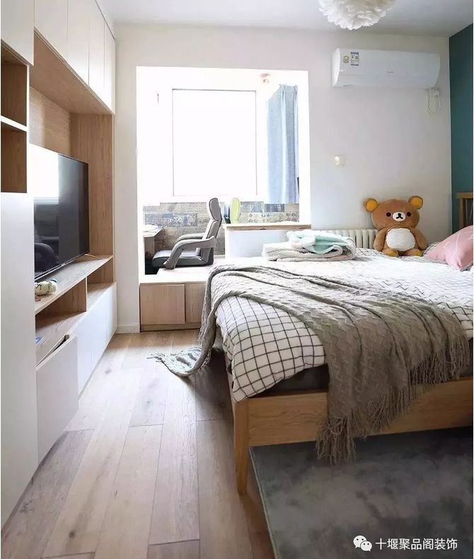 1525504060139767.png blob.png