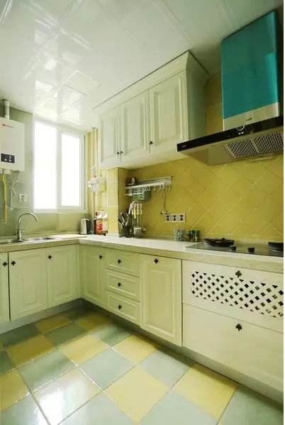 1526026639587598.png blob.png