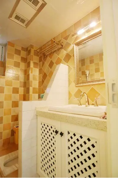 1526026674850178.png blob.png