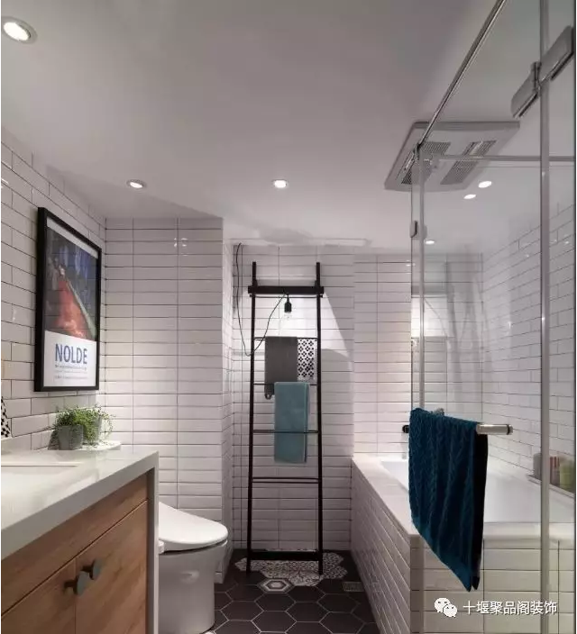 1535596915117179.png blob.png