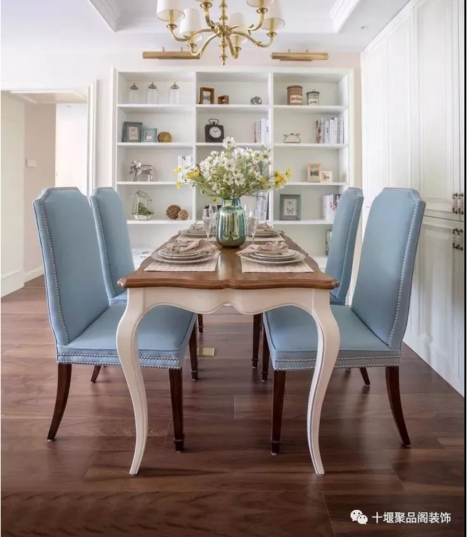 1535791992122347.png blob.png