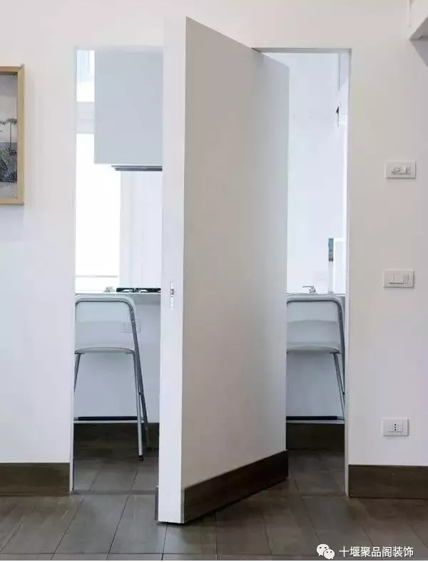 1521183662105797.png blob.png