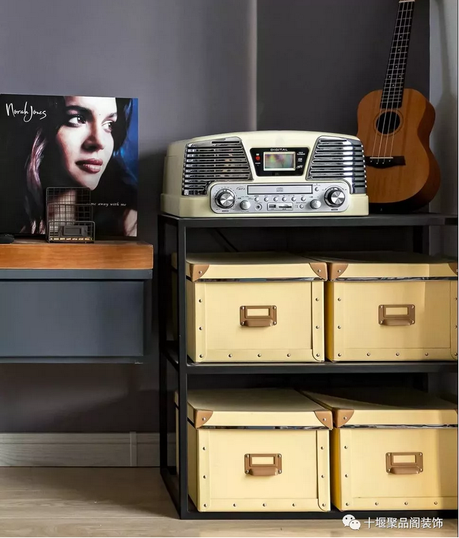 1521876358956123.png blob.png