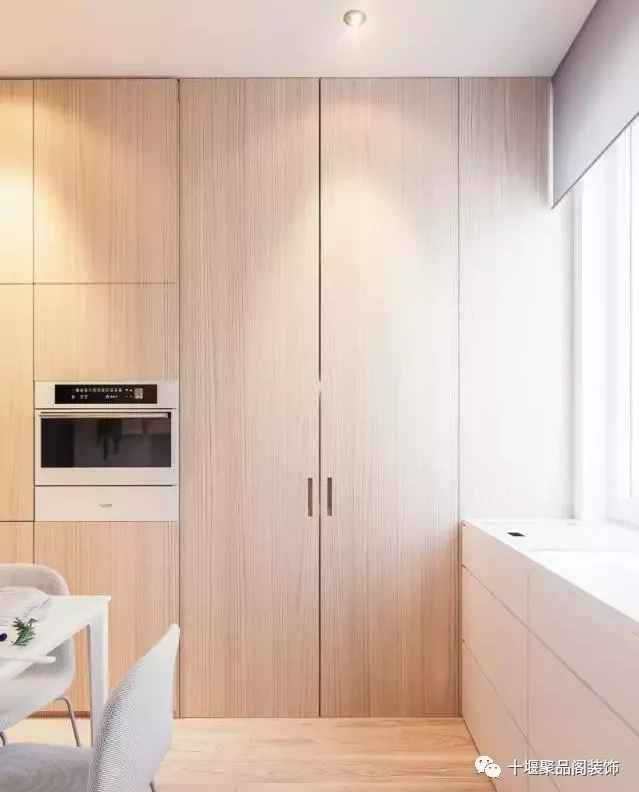 1526027735788557.png blob.png